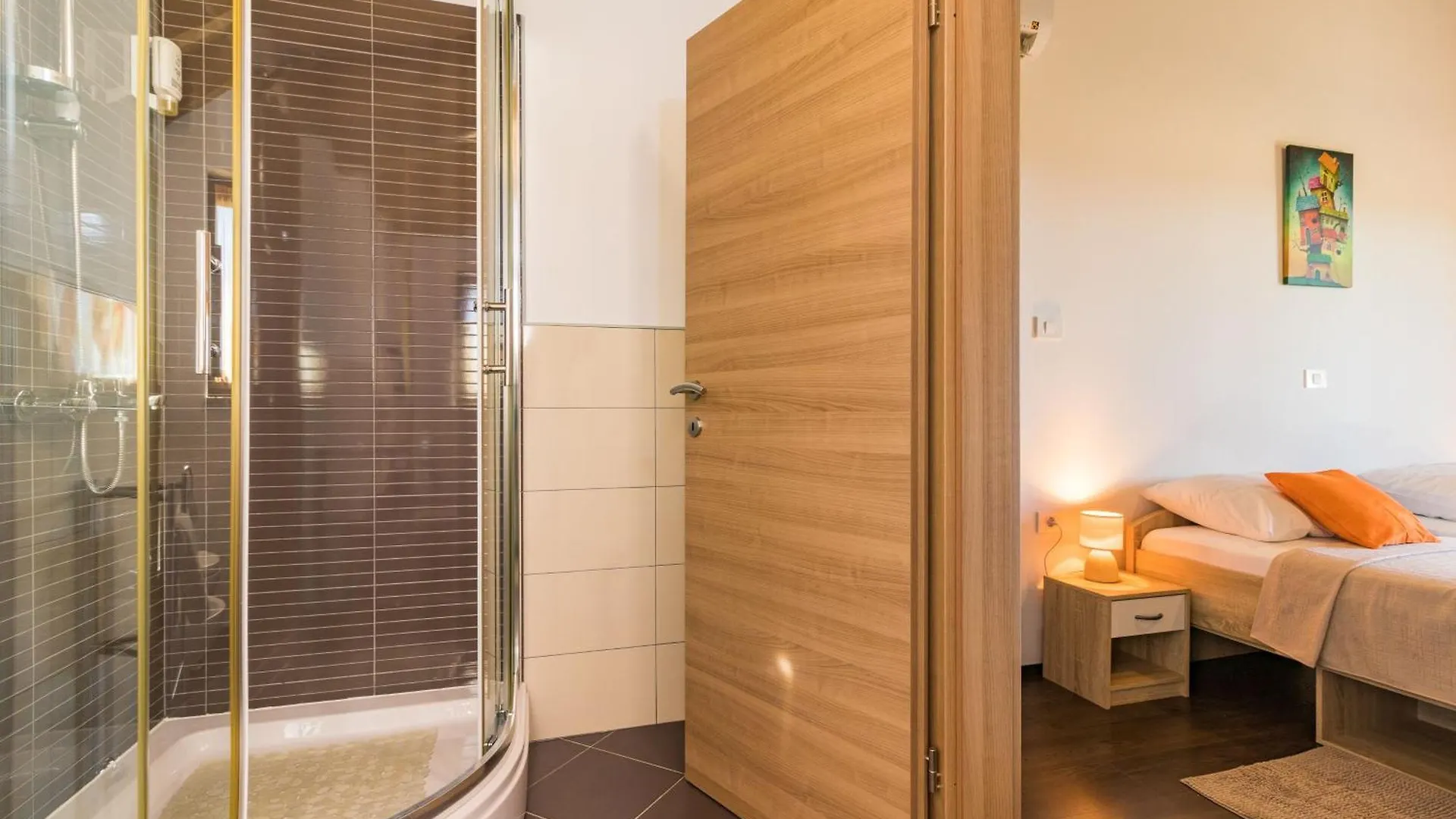 Beeindruckende Luxusvilla Mit Beheiztem Privatpool Svetvinčenat بيت للعطل
